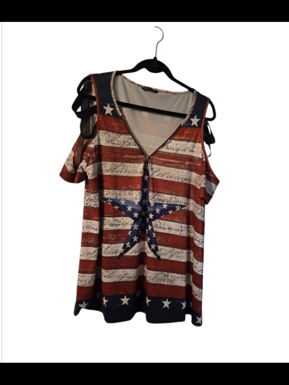 Cold-Shoulder Flag Print Zip Front Tee - Red/Blue/White